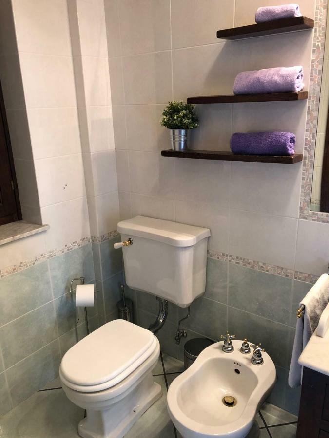 Adele'S Apartment - Mulinia Residence أتشيريالي المظهر الخارجي الصورة